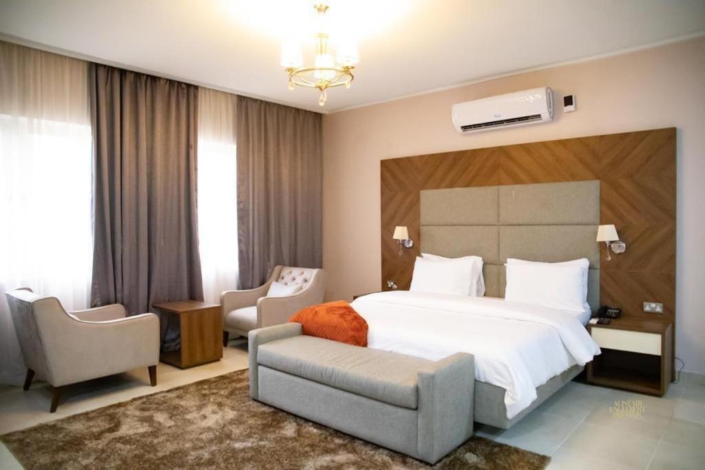 Metro Apartments Lagos Eksteriør bilde